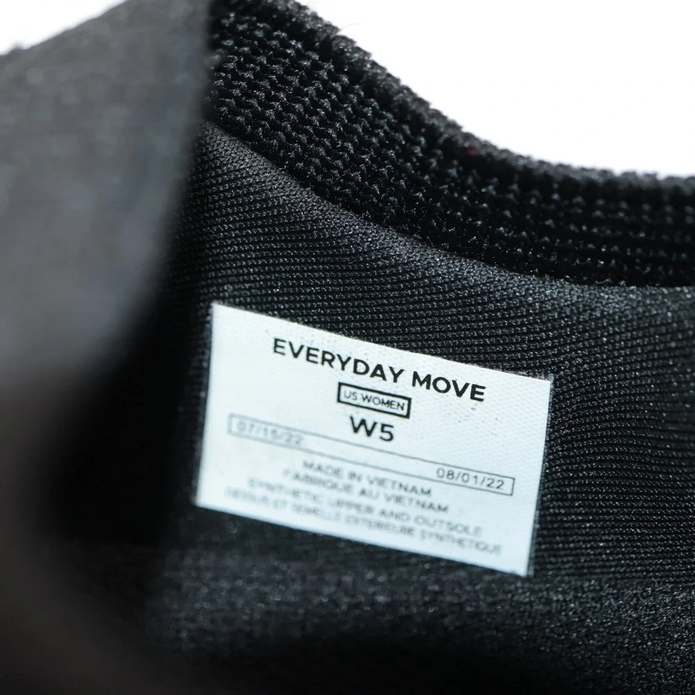 Vessi Womens Everyday Move Sneaker Size 5 Waterproof Black Lace Up Comfort Shoes
